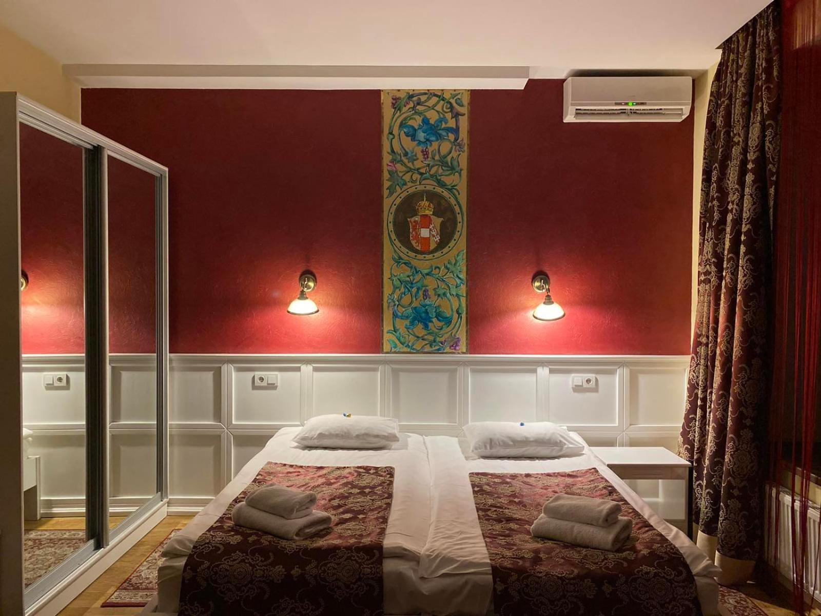 Fontush Boutique Hotel Ivano-Frankivsk Exterior photo